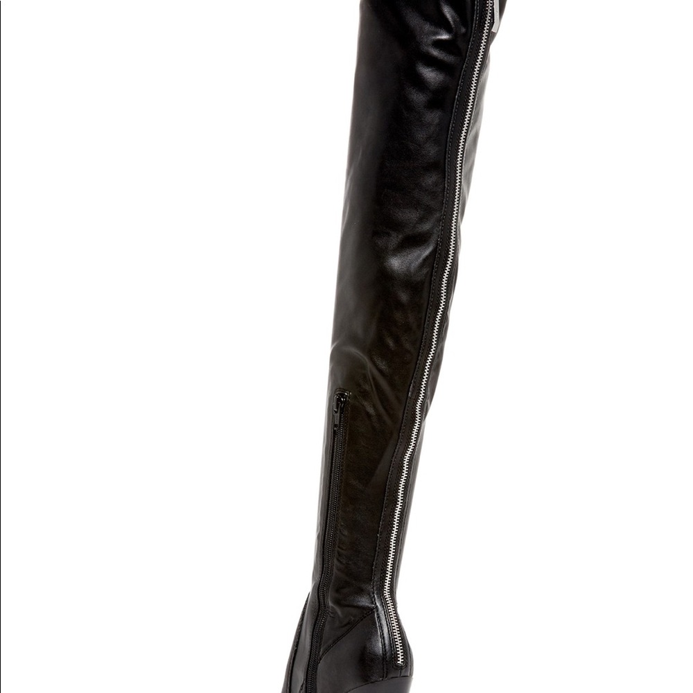 Black Leather Aldo Heel Boots - Picture 4 of 10